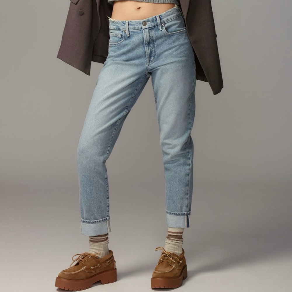 Good American mid-rise Weekender Relaxed Cuff Jeans